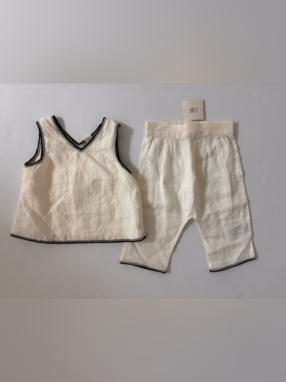 Banana Republic Baby Girls Linen 2 Piece Set NWT Size 2 Cream Black Trim